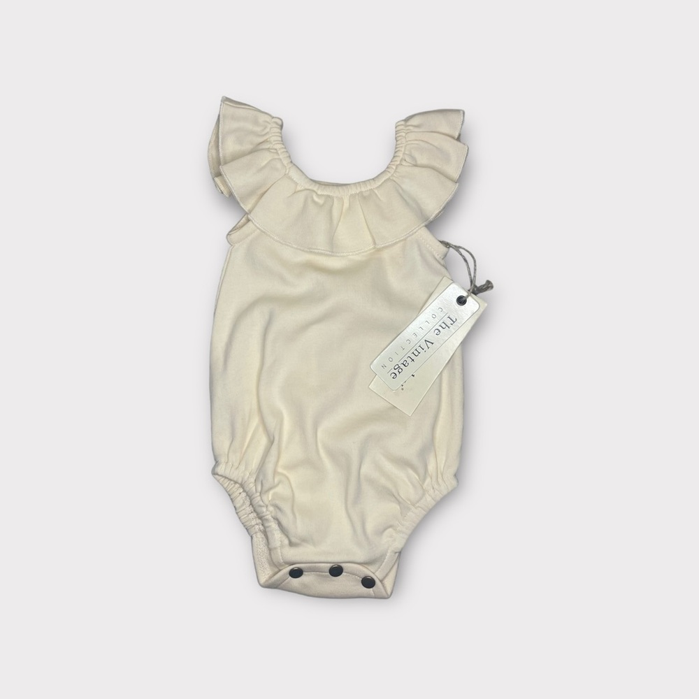 L’ovedbaby Sleeveless Ruffle Cream Organic Bodysuit